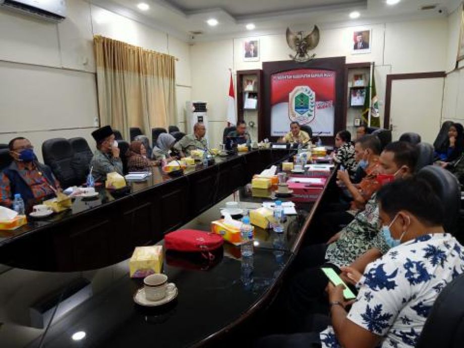 Rapat teknis dan evaluasi capaian produksi padi di Kapuas Hulu