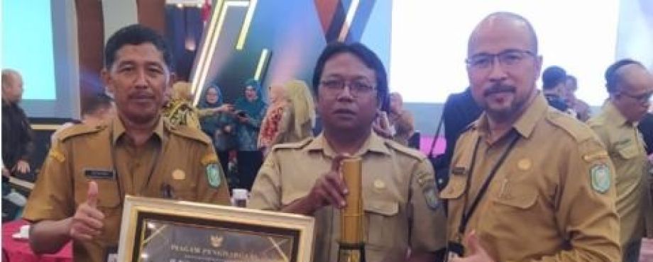 Dinas Tanaman Pangan dan Hortikultura Provinsi Kalbar Raih Juara III Inovasi Daerah Kalbar