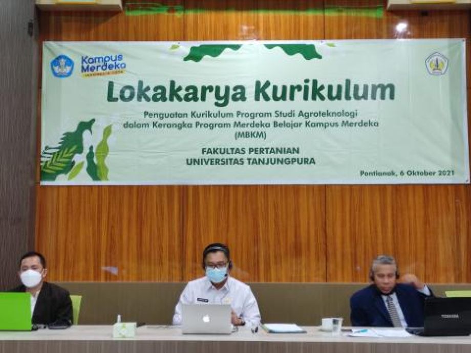 Pertanian Kalbar berorientasi swasembada dengan teknologi dan intensifikasi