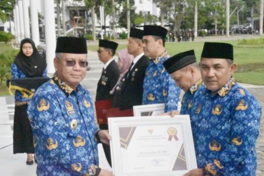 Heru Chandra Raih Penghargaan Pegawai Inspiratif Kalbar 2023